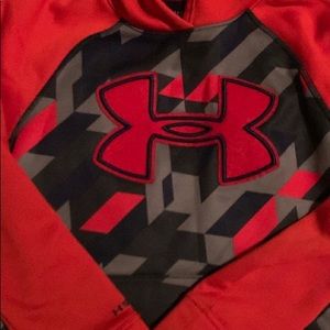 Underarmour hoodie size small